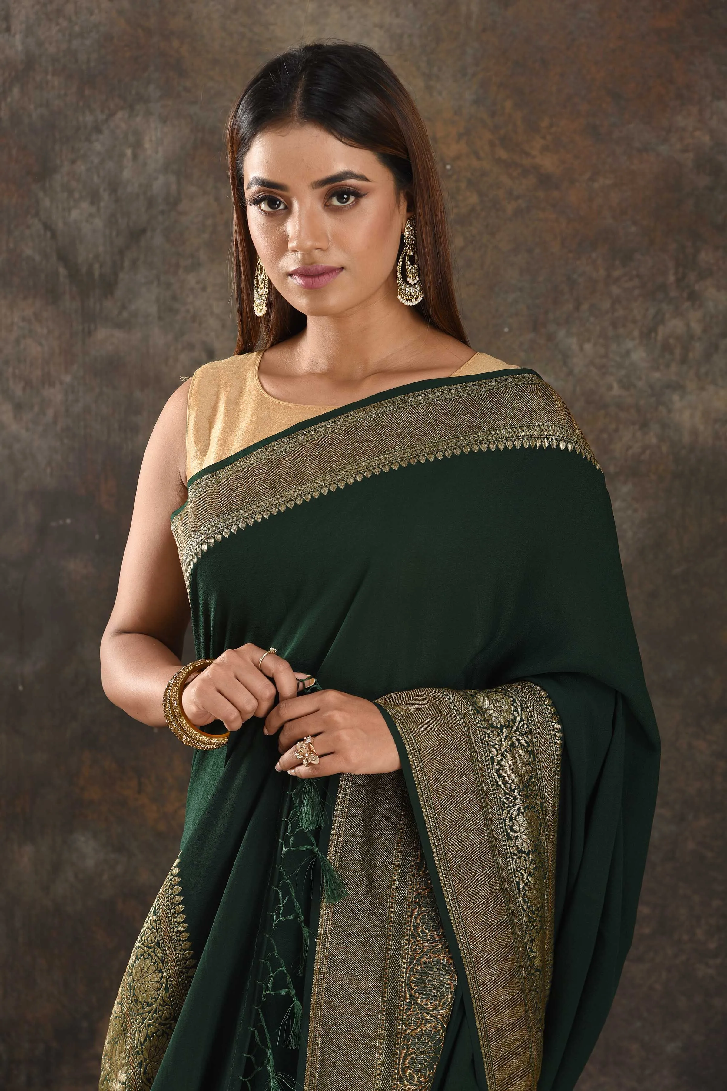 90N372-RO Bottle Green Crepe Saree with Antique Zari Border