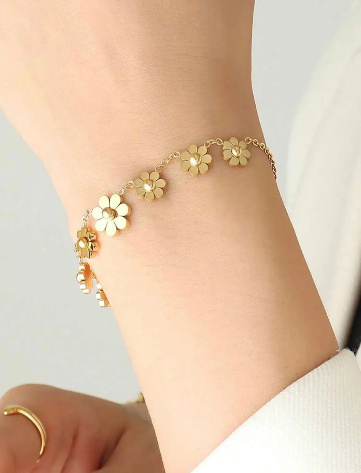 Flower Bracelet