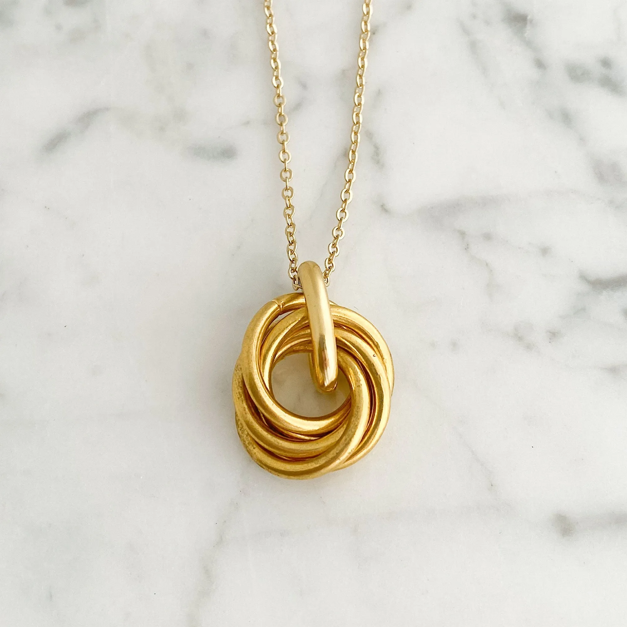 KAYLA gold love knot pendant necklace