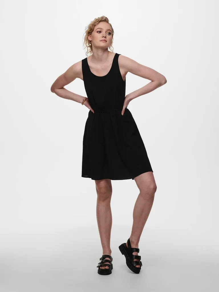 Nova Lux Sleeveless Sara Dress