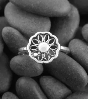 Open-Petal Flower Round Midi Toe Pinky Ring, Adjustable