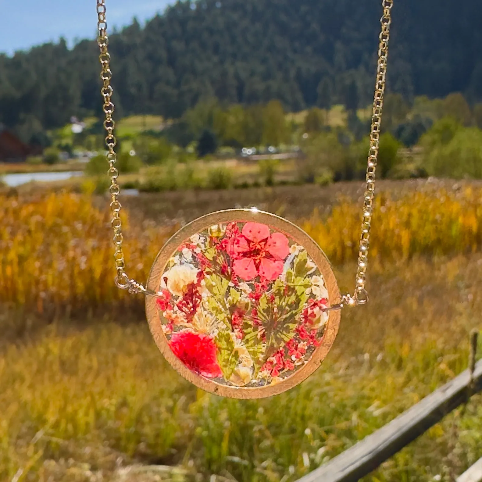 Red/White Botanical Garden Necklace - BG 123