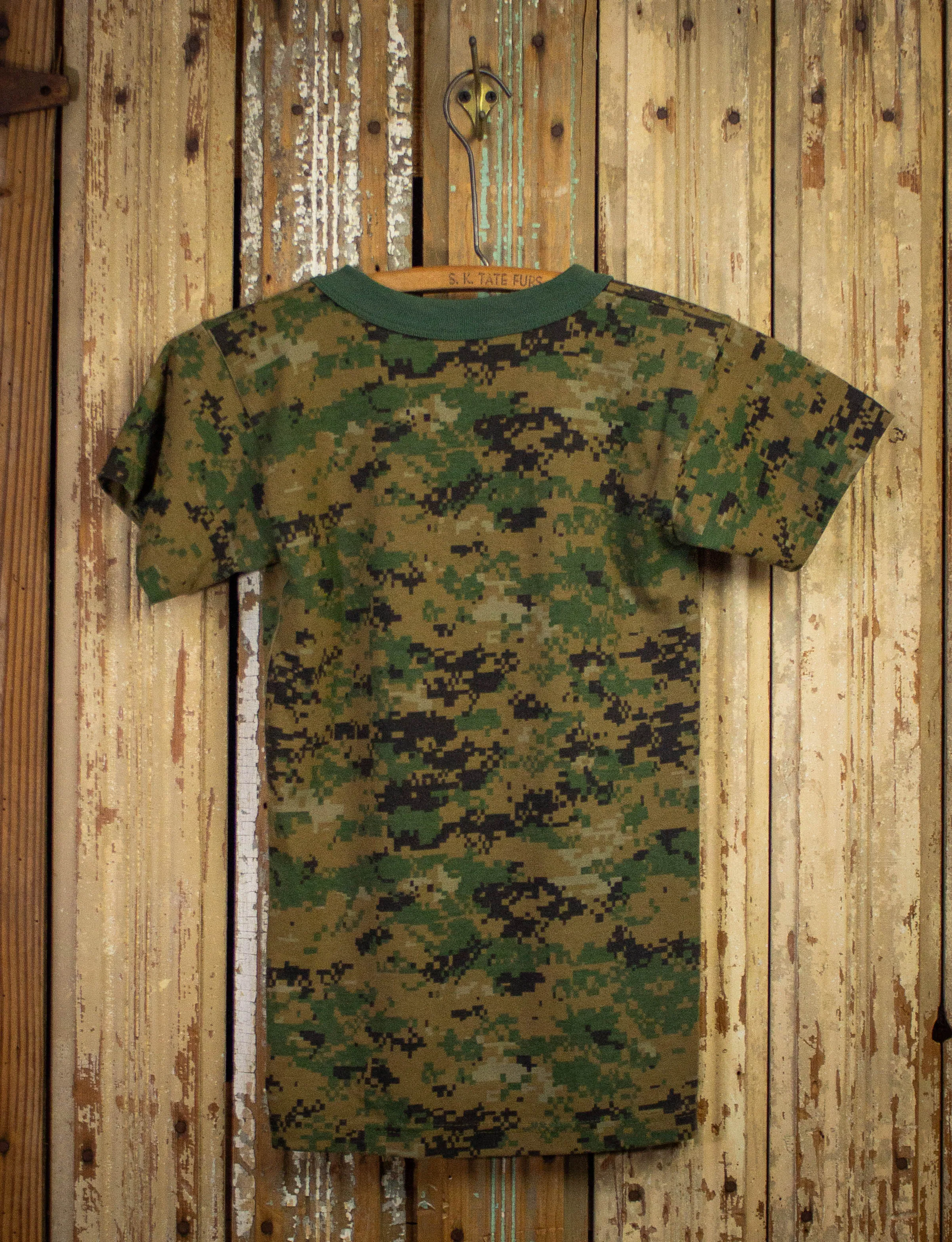 Vintage Digital Camo Graphic T Shirt 90s XS