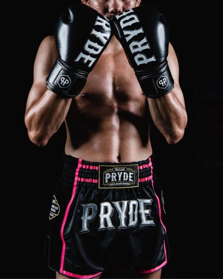 泰拳拳套 Thai Boxing Gloves: PRYDE (ALL BLACK)